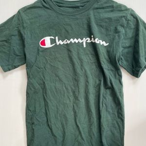 Champion T-shirt